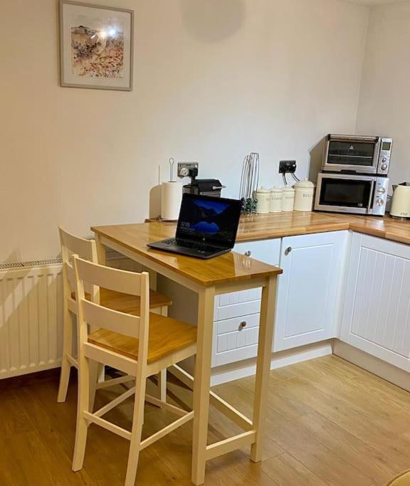 Winterborne Lodge Blandford Forum Buitenkant foto